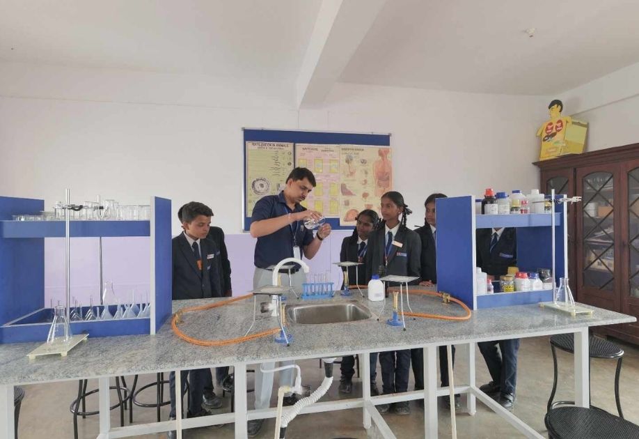 lab
